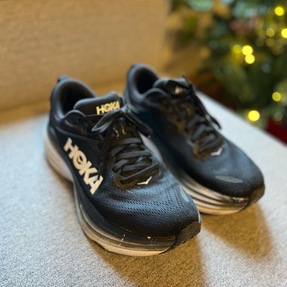 Hoka Bondi size 8